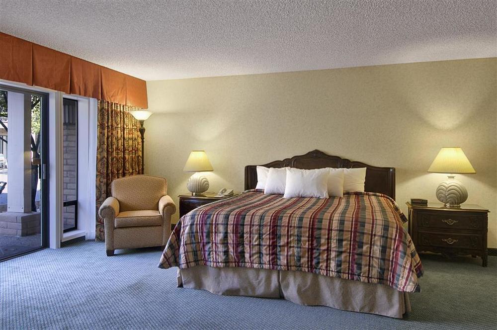 Red Lion Hotel Redding Chambre photo